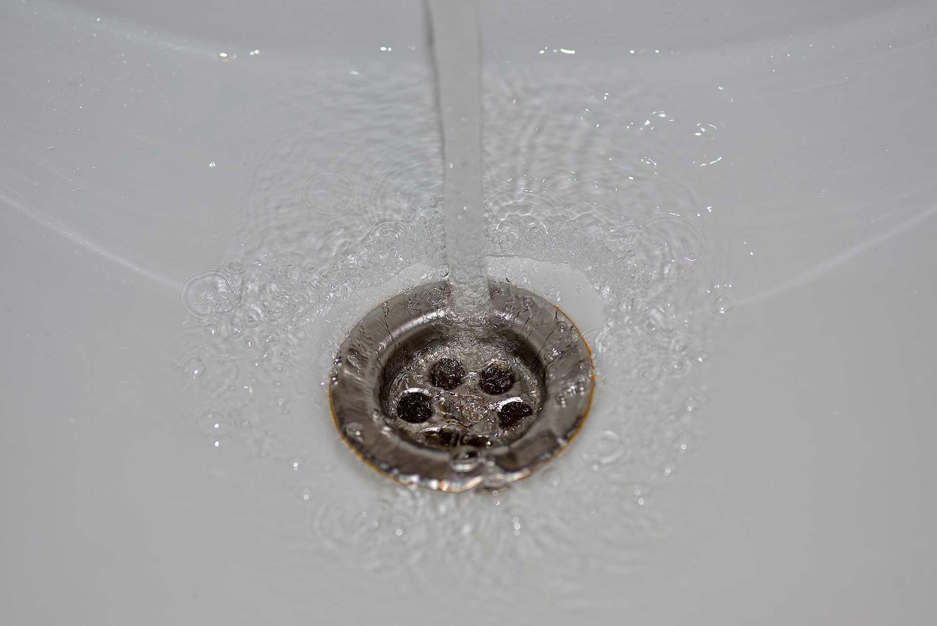 A2B Drains provides services to unblock blocked sinks and drains for properties in Stocksbridge.